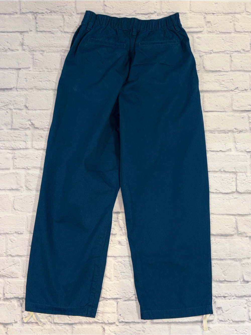Urban Outfitters Wide Leg Pants in Deep Teal Blue. Small